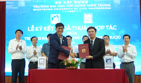 Phan Vu and Mien Trung University of Civil Engineering sign MOU